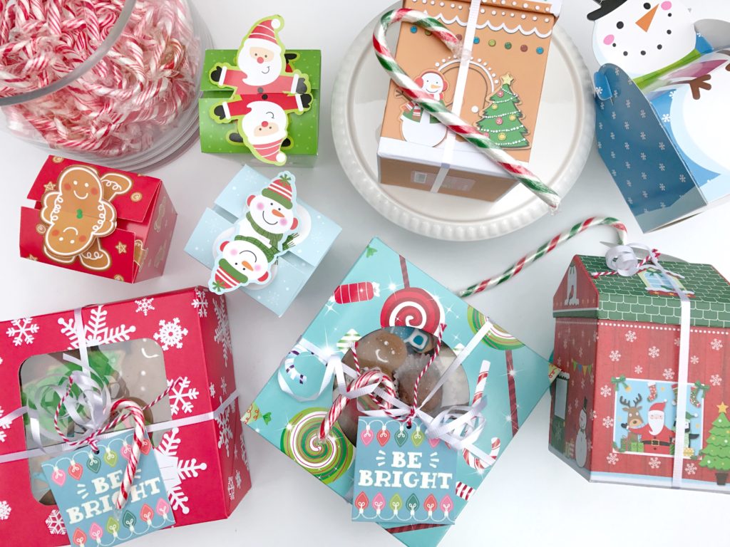 Packaging Christmas Cookies