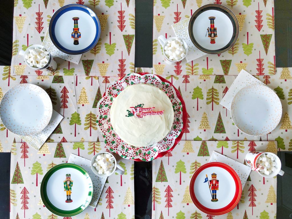 Christmas Table Runner and Placemats
