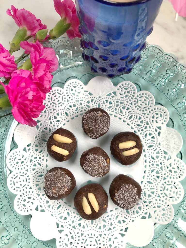 Chocolate Almond Energy Bites