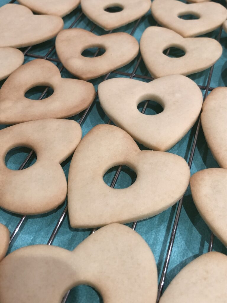 Shortbread Cookies With Jam